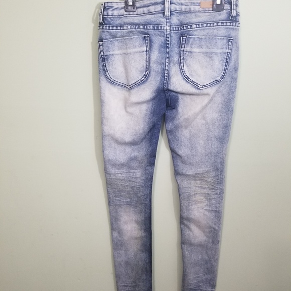 Jean's by  sohoBabe - Picture 2 of 3